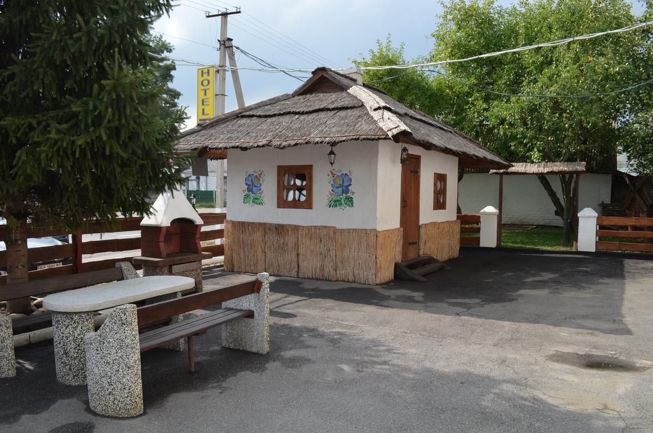 Transit Hotel Dyakovtsy Екстериор снимка
